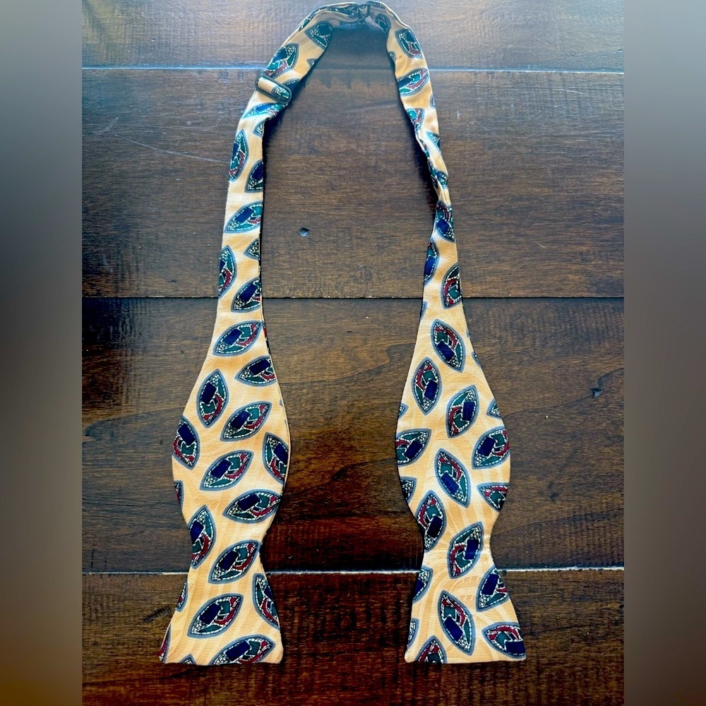 Robert Talbott Studio Printed Bow Tie